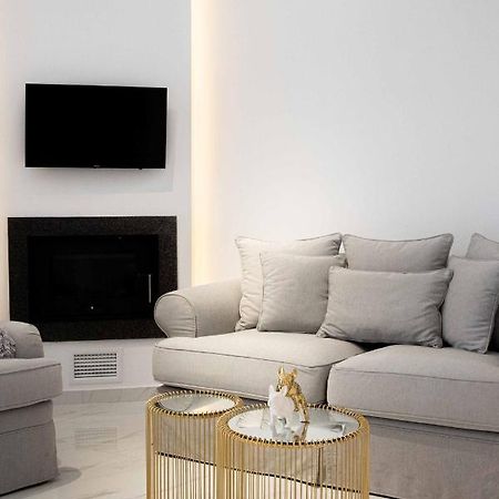 Dk Luxury Suite Néa Péramos Exteriér fotografie