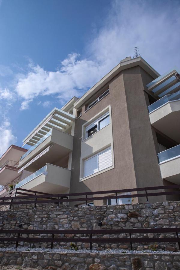 Dk Luxury Suite Néa Péramos Exteriér fotografie