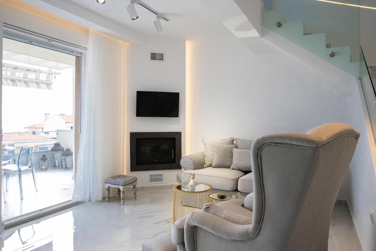 Dk Luxury Suite Néa Péramos Exteriér fotografie